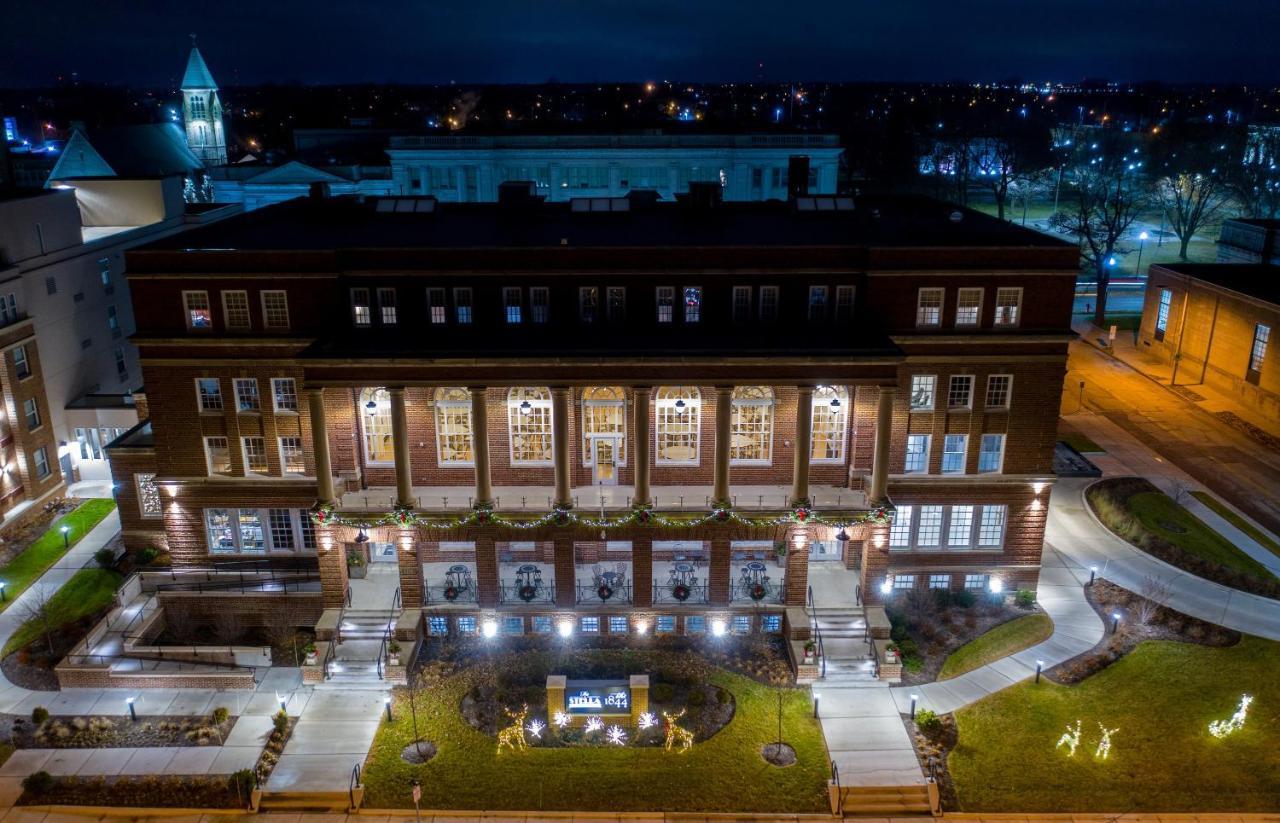 The Stella Hotel & Ballroom Кеноша Экстерьер фото