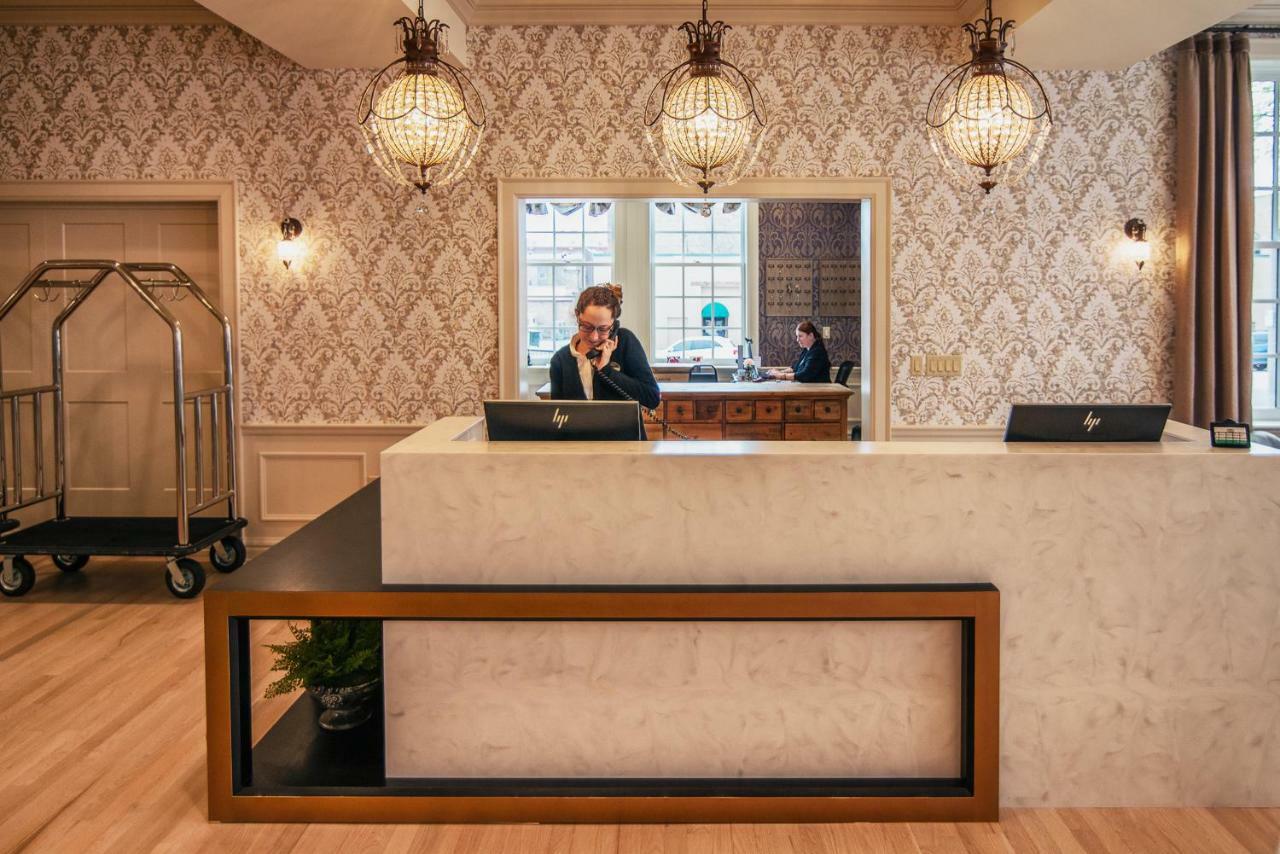 The Stella Hotel & Ballroom Кеноша Экстерьер фото
